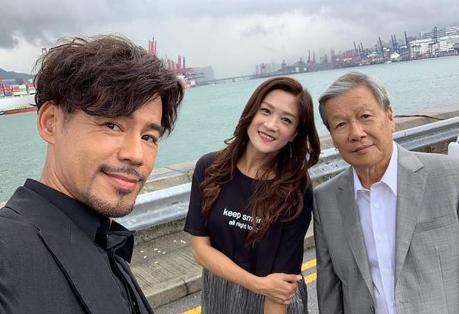 58岁女星自曝三度流产，膀胱撕裂致不孕不育，允许老公出轨找情人（组图） - 11