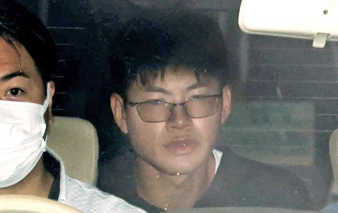 震惊!中国留学生伙同2名日本网友组队性侵女子,还持刀胁迫男友目睹全程...(组图) - 4