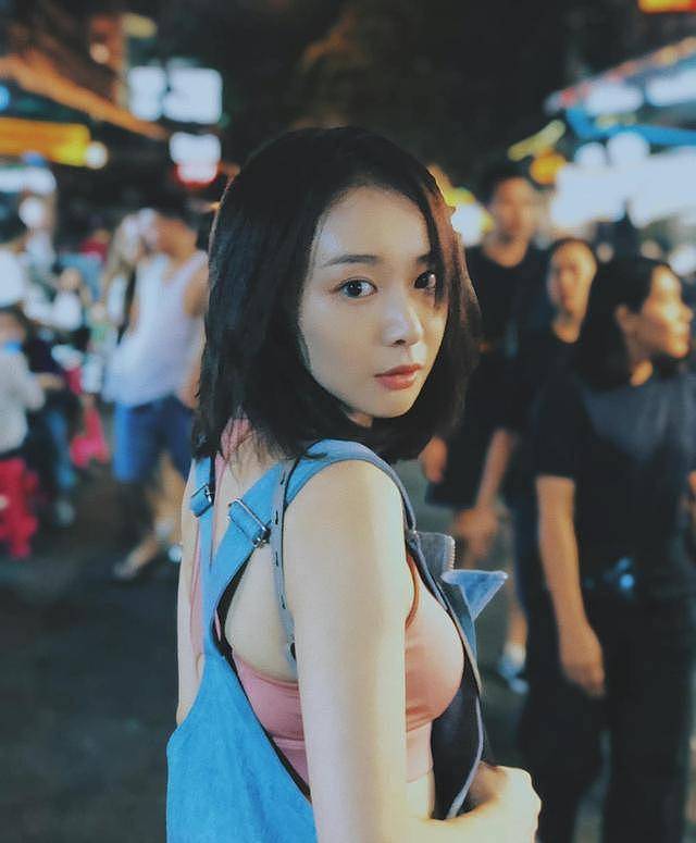 孙菲菲旧事重提？女星走红前的辛酸事盘点：赵丽颖被孤立、杨幂挨巴掌（组图） - 38
