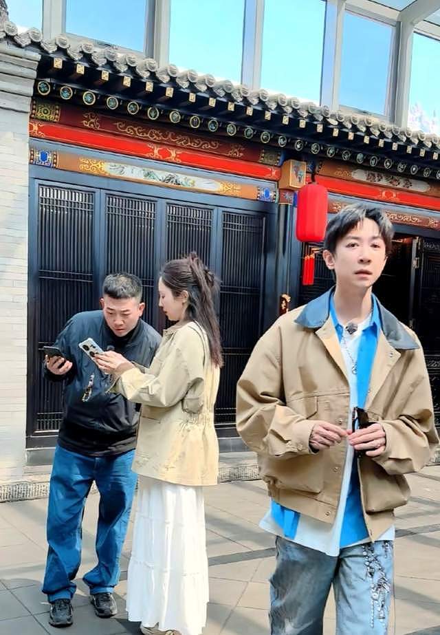 董璇自曝再婚了!二婚老公被扒是张维伊,两人6月在老家领证结婚(组图) - 9