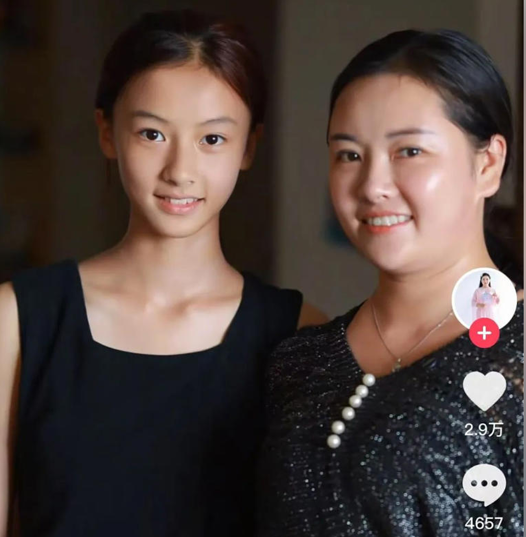 30秒街拍引爆全网！撞脸张柏芝周迅，南阳“神颜”少女惊动于正（组图） - 3