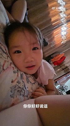 【爆笑】易孕体质，41岁生了2个孩子，打掉过5个！网友：这是铁子宫还是没避孕用品...（组图） - 8