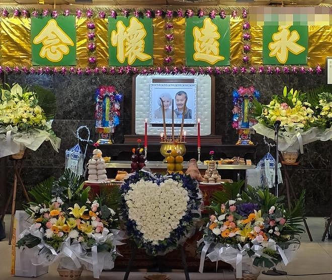 唐佳雪妮灵堂一片花海，黄宗泽黎耀祥汪明荃等现身送别，遗愿曝光（组图） - 2