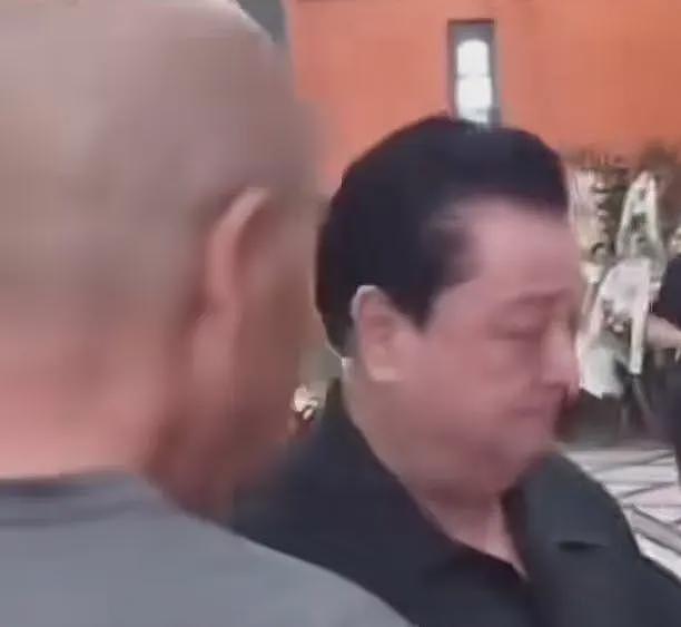 相声圈众多名人吊唁杨少华，汪洋情绪失控，两句话道破其一生悲凉（组图） - 4