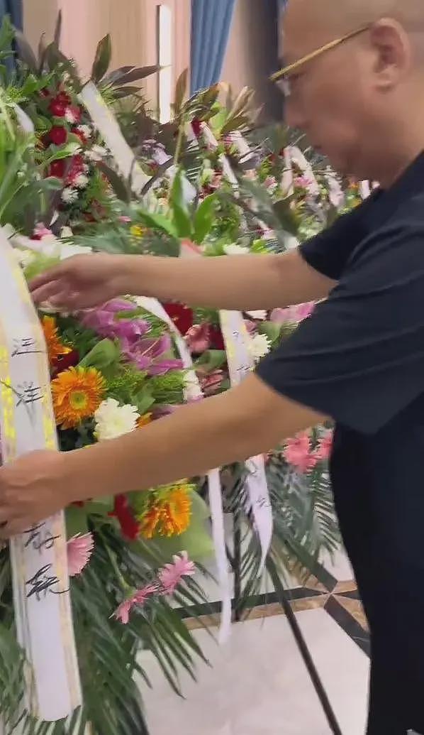 相声圈众多名人吊唁杨少华，汪洋情绪失控，两句话道破其一生悲凉（组图） - 8