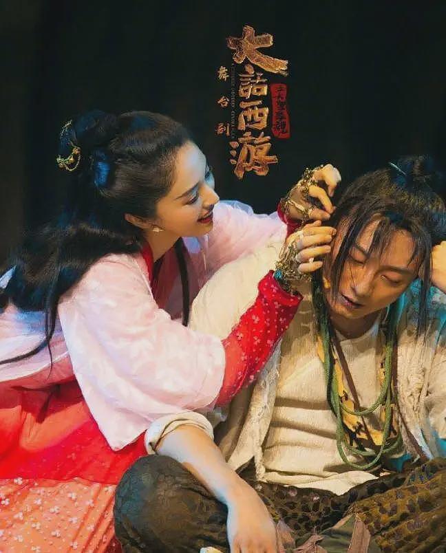 董璇官宣二婚了！老公小9岁帅气不输高云翔，对董璇女儿太宠溺（组图） - 17