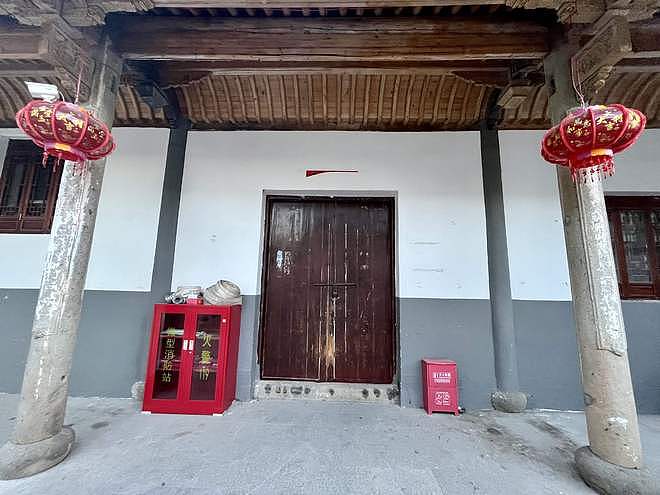 和尚对女性下手被当场撞见，吐槽徒弟“连泡妞都不会”（组图） - 6