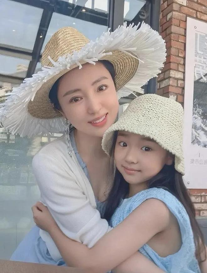 董璇的二婚丈夫，凭什么不能是他？光这一条就赢了！（组图） - 4
