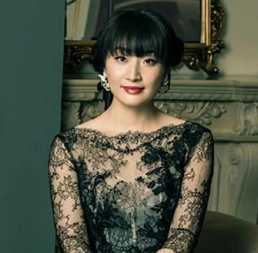 为女儿独揽娃哈哈大权精心谋划：宗馥莉的妈妈，才是狠人（组图） - 7