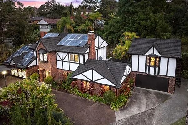 夫妇竞价290.5万买下Wahroonga的知名物业(组图) - 1