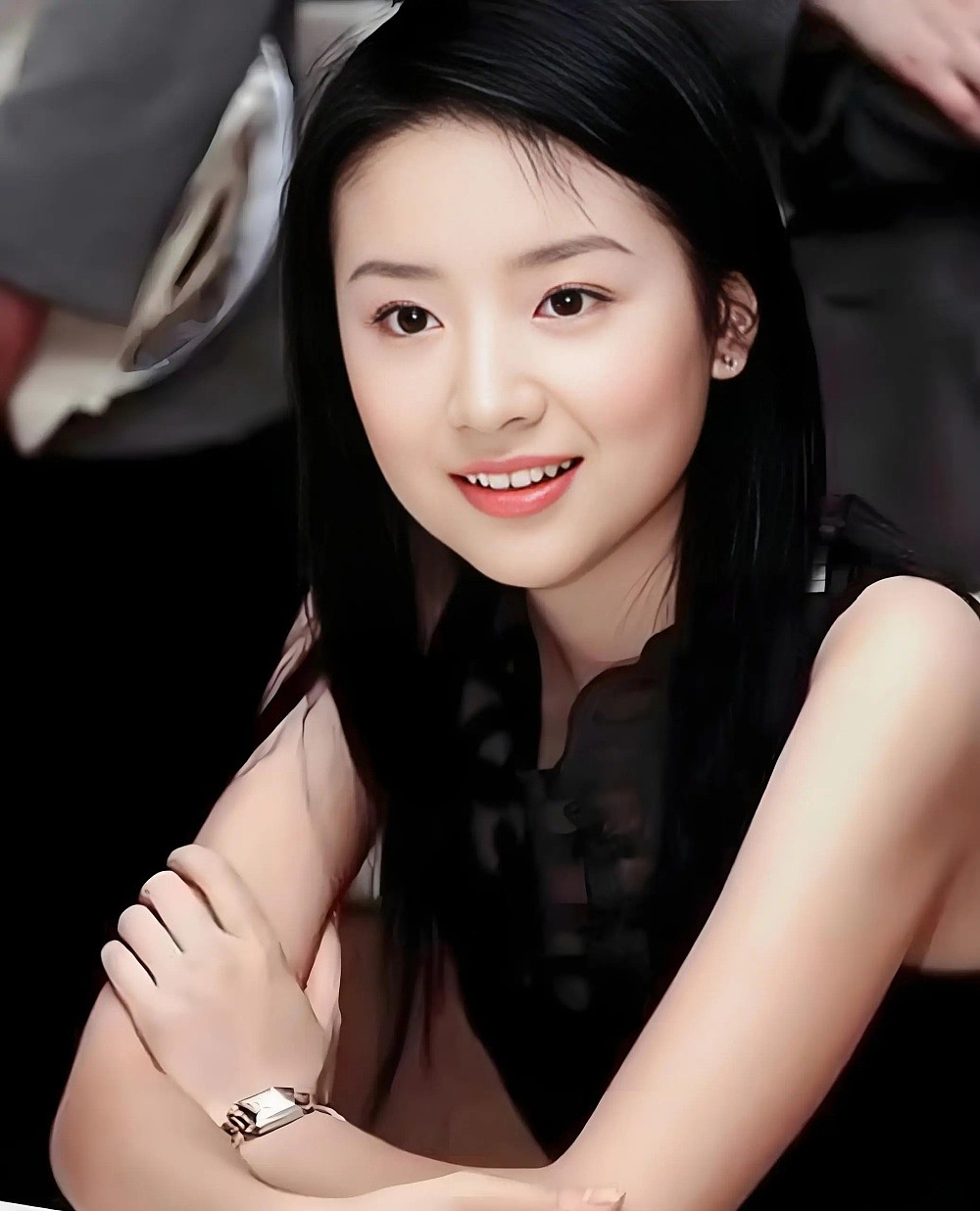 女孩撞脸张柏芝杨颖走红，她是宋祖儿接班人还是下一个奶茶妹妹？（组图） - 26