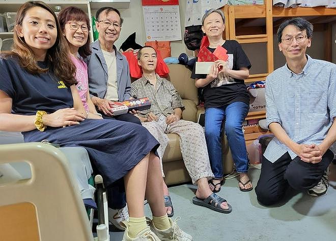 TVB老戏骨吴博君病逝,生前患渐冻症经济困难,靠患病妻子照顾(组图) - 8