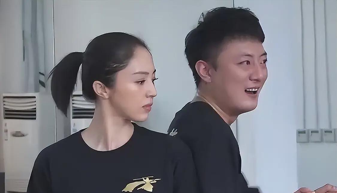 董璇二婚被骂不长记性,曾为救高云翔体面全无,二婚老公遭全方位吐槽(组图) - 4