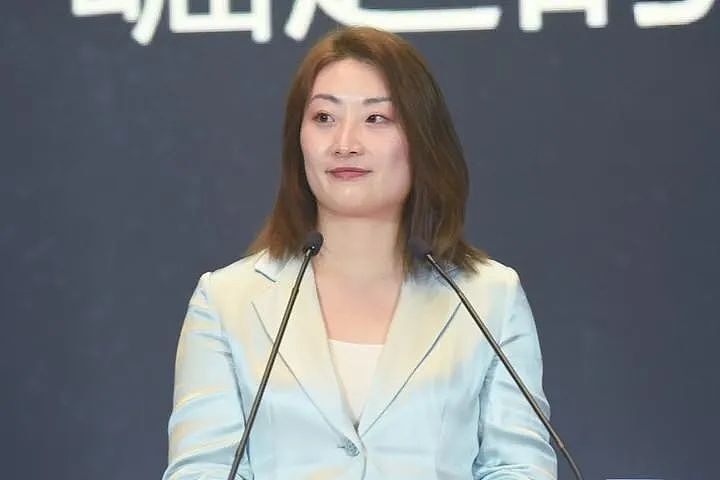 宗庆后人设崩塌，钟睒睒守德厚道（组图） - 2