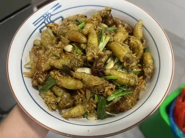 两人因“贪吃”被紧急送医！血压暴跌、皮肤爬满红斑……（组图） - 2