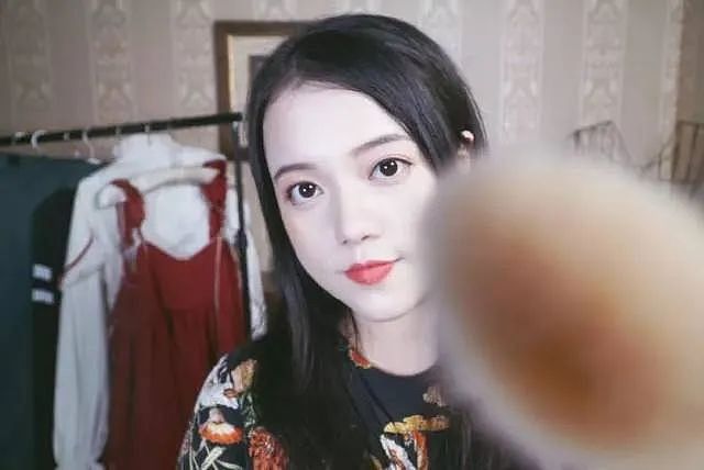 “电子安眠药”！一个女孩，哄人睡觉10年（组图） - 13