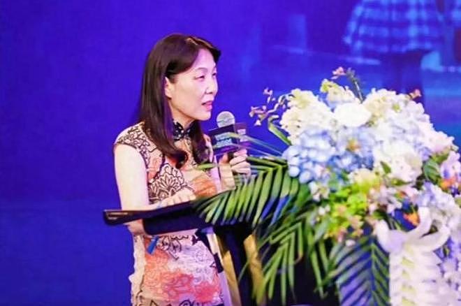 宗馥莉遭叔叔背刺！宗泽后帮腔杜建英，指责她太自私，应接纳弟妹（组图） - 6