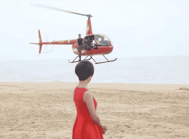 立“宠妻人设”的吴京,狐狸尾巴露馅,亲手撕下“伪装”(组图) - 5