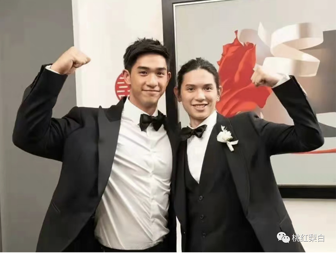 张学友支持、何超琼捧场!他到底什么来头?其母才是真正的豪门狠角色?(组图) - 27