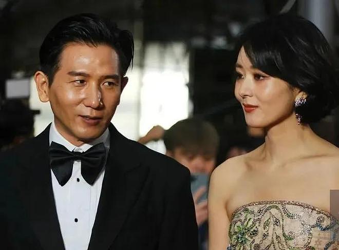 女明星恋爱结婚愈发不看脸！太多女强男弱，男方槽点一个比一个多（组图） - 26
