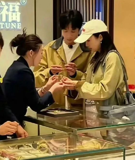 经历过“可怕的婚姻”,董璇怎么还敢二婚(组图) - 6