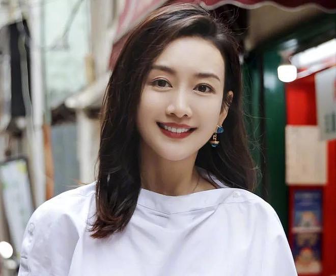 女明星恋爱结婚愈发不看脸！太多女强男弱，男方槽点一个比一个多（组图） - 6