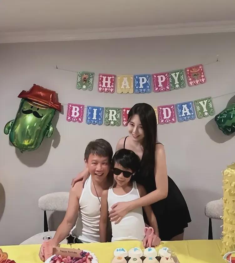 陶喆56岁生日派对生图脸僵认不出,小18岁娇妻穿短裙秀身材(组图) - 4