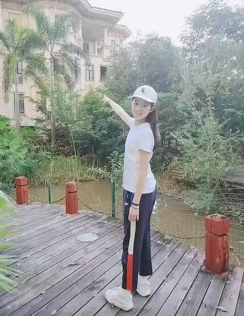 黄杨钿甜“天价耳环”事件反思：一场非理性质疑与谣言苟合的网络闹剧（组图） - 7