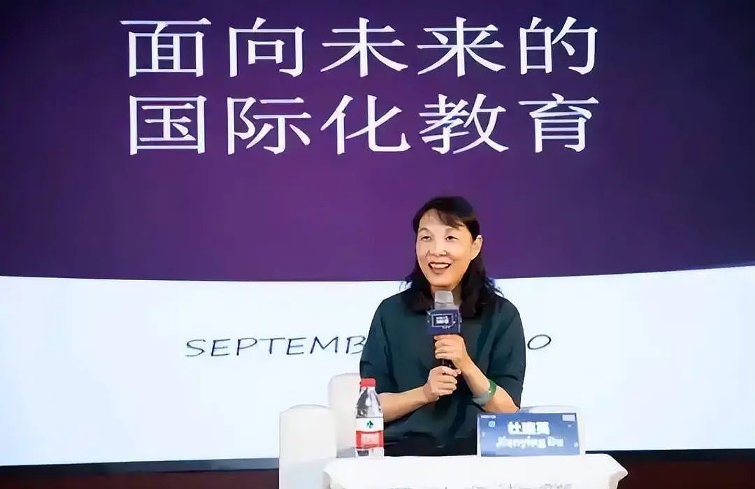 初中时曾向同学哭诉：“爸妈天天吵着要离婚”！屈辱的宗馥莉，也不是善茬（组图） - 6