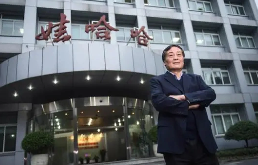 知情人士：宗庆后不止4个孩子，宗馥莉曾以绝食的方式逼父亲妥协（组图） - 4