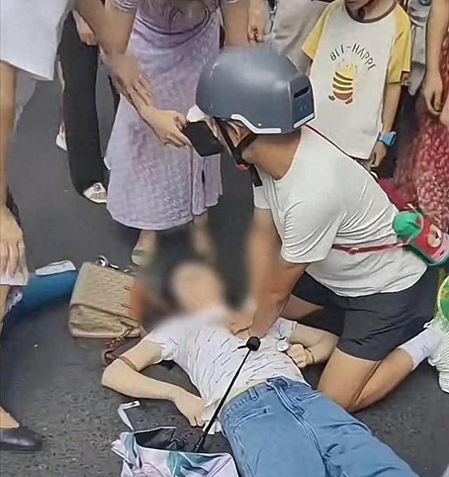 男子救人被质疑袭胸后续！质疑者被扒，漂亮身材好，是个擦边博主（组图） - 1