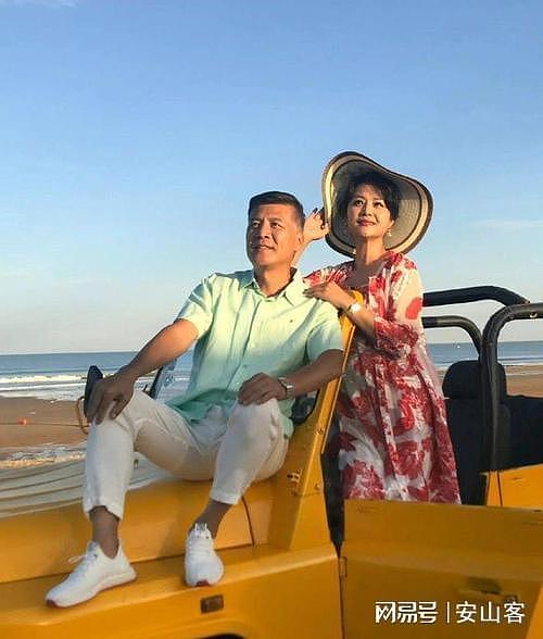儿女都是债，闺女离婚儿子大龄单身，58岁茹萍风光背后也难逃辛酸（组图） - 23