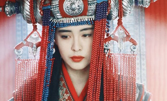 58岁王祖贤爆现状，发自拍晒太阳皮肤白皙颜值太能打（组图） - 14