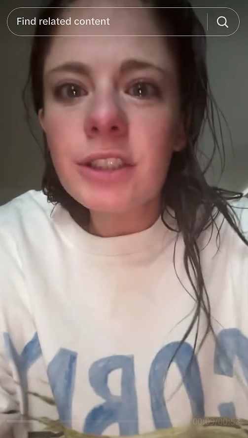 疯了！美国妹子隐居山林1个月，出来发现Labubu爆火，怒发视频哭诉：放过我吧...（组图） - 2