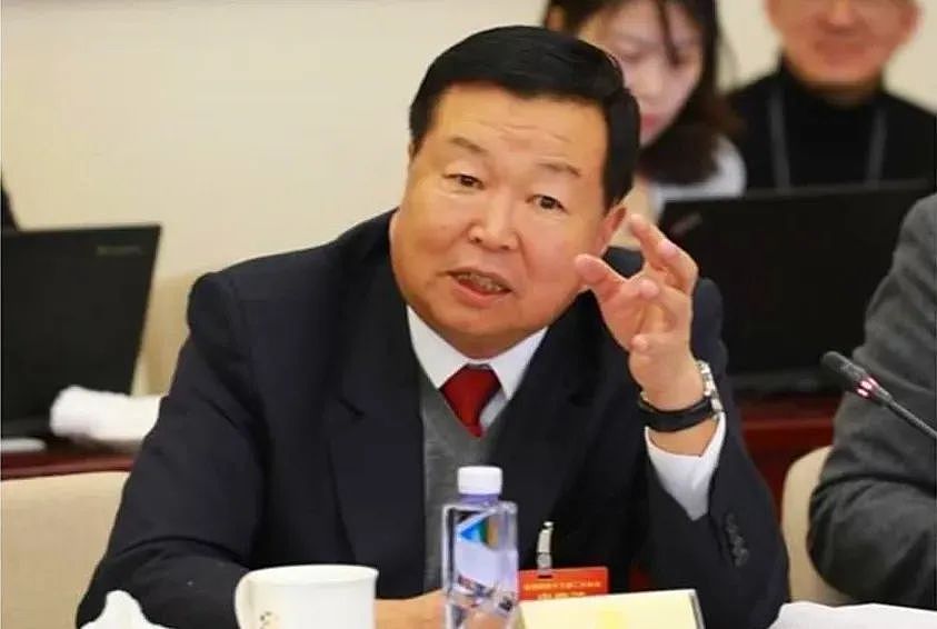 一罐饮料，撑起两国首富，也带来一场9年之争（组图） - 12