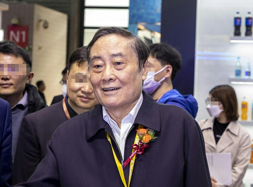 五个老婆七个娃,宗庆后彻底塌了!宗馥莉曾绝食逼父亲妥协,太惨了...(组图) - 3