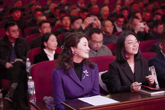 杜建英暗线蛰伏三十年,宗馥莉女帝宝座还稳吗?(组图) - 121