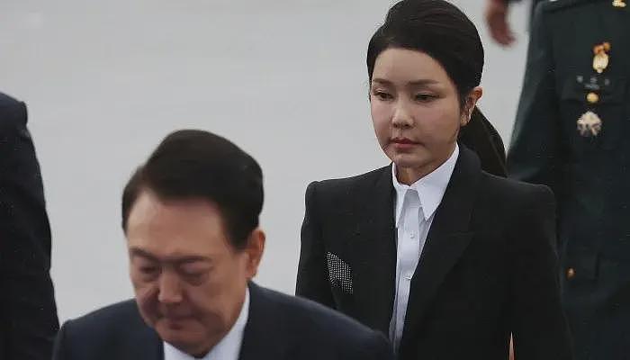 尹锡悦夫人被疑收受来源“统一教”贿赂(图) - 1