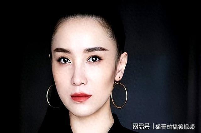 宋佳的爱情，不值一提（组图） - 1