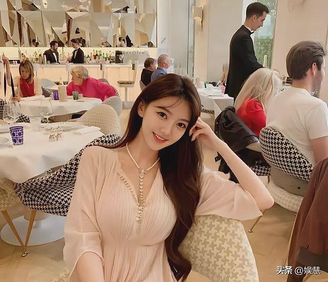 叶珂退网8个月后恢复直播,被曝2月份产女,至今仍未与黄晓明复合(组图) - 6