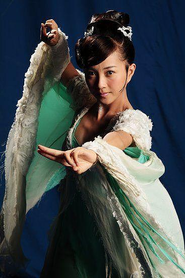 这5位女星本应活成“女神”，却为何在婚姻中低声下气？各有苦衷（组图） - 10