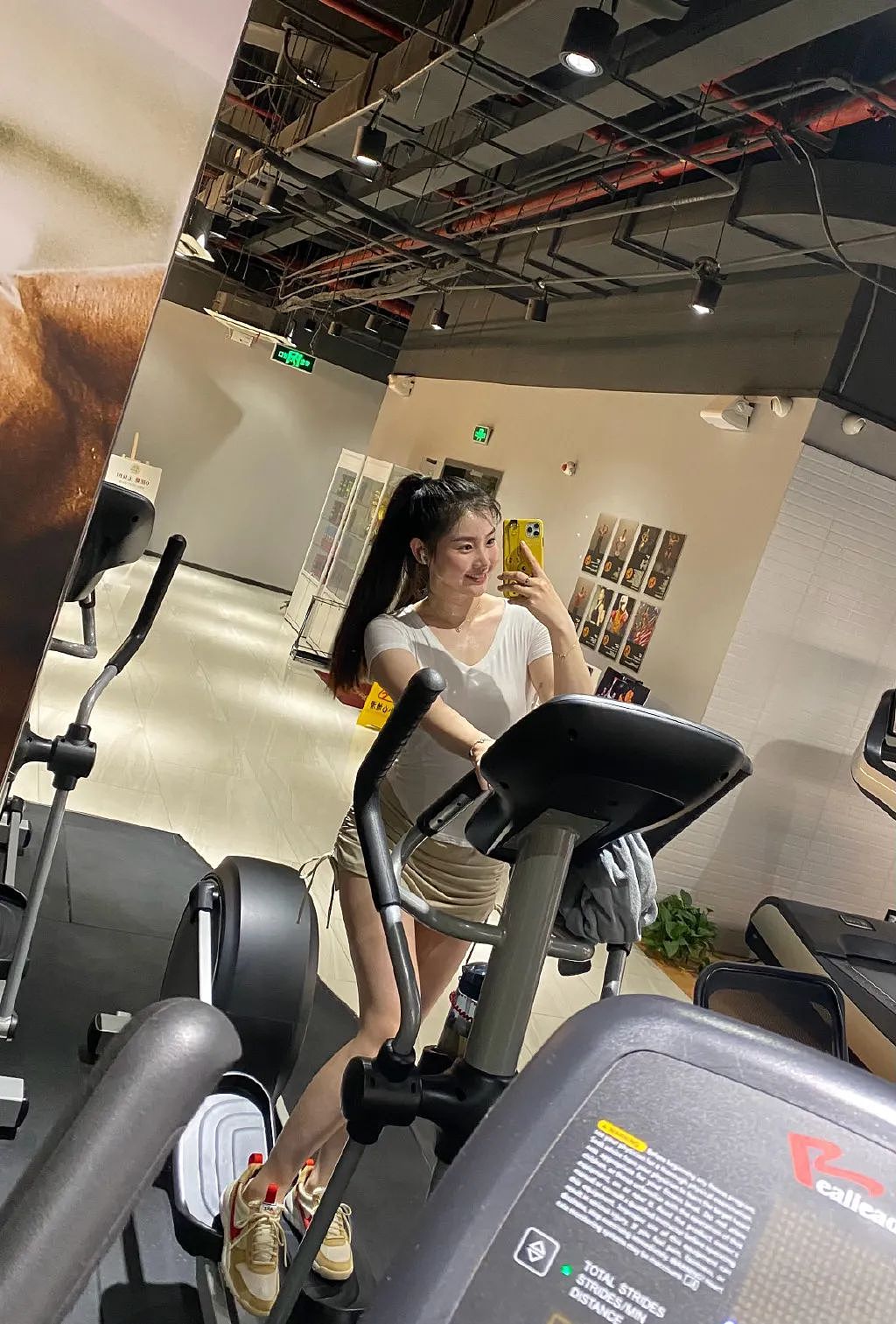 【美女】D杯“蜜桃兔妹”一夜爆红，这是不是你们超爱的多肉身材？（组图） - 13