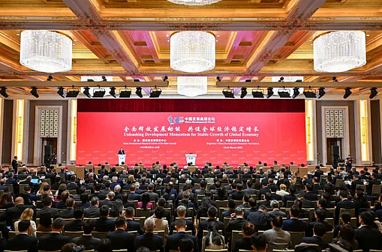 阿尔巴尼斯总理出席中澳健康与医疗技术午餐会 呼吁深化医药制造领域合作 链博会展商联盟正式成立 澳洲上半年并购交易额几近翻番 - 18