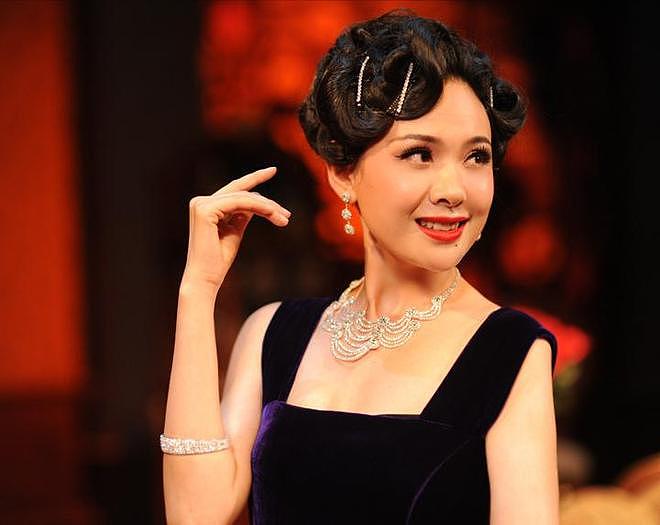 这5位女星本应活成“女神”，却为何在婚姻中低声下气？各有苦衷（组图） - 21