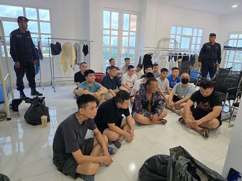 柬突袭边境“山寨中国公安局”，28中国人落网（组图） - 4