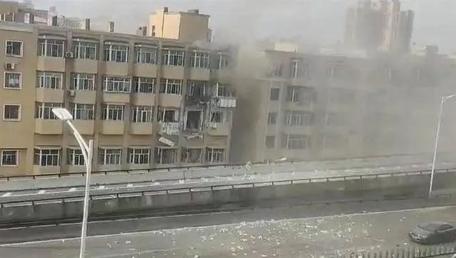 揪心！这场意外爆炸刷屏，女儿手指黏连、妈妈全身85%烧伤！每个家庭警惕（组图） - 7