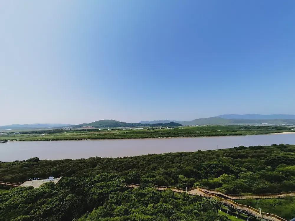 去这座吉林小城避暑的人，帝王蟹都吃腻了（组图） - 5