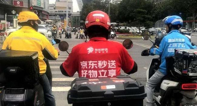 外卖大战下的中国哀歌:神仙打架,殃及三界(图) - 2
