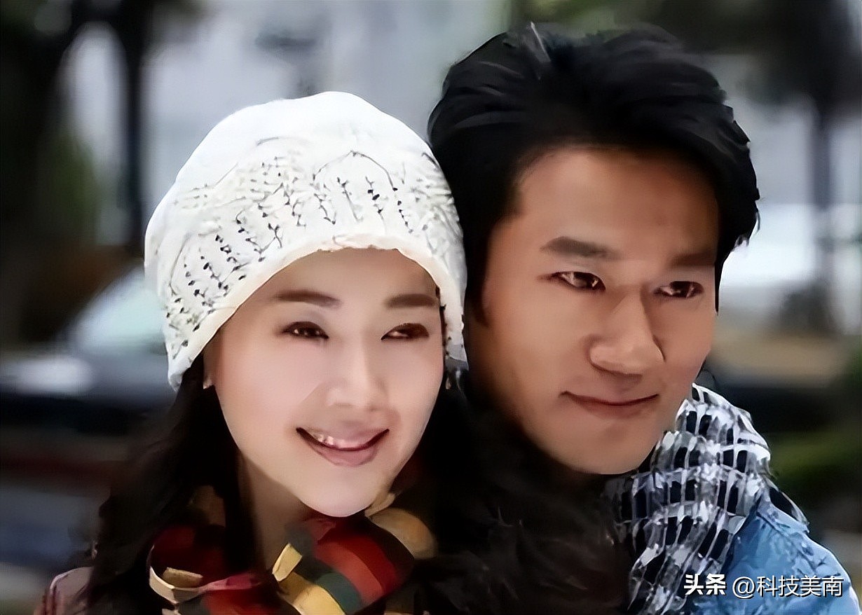 深扒左小青上位史,靠包养陪睡上位,风生水起(组图) - 16