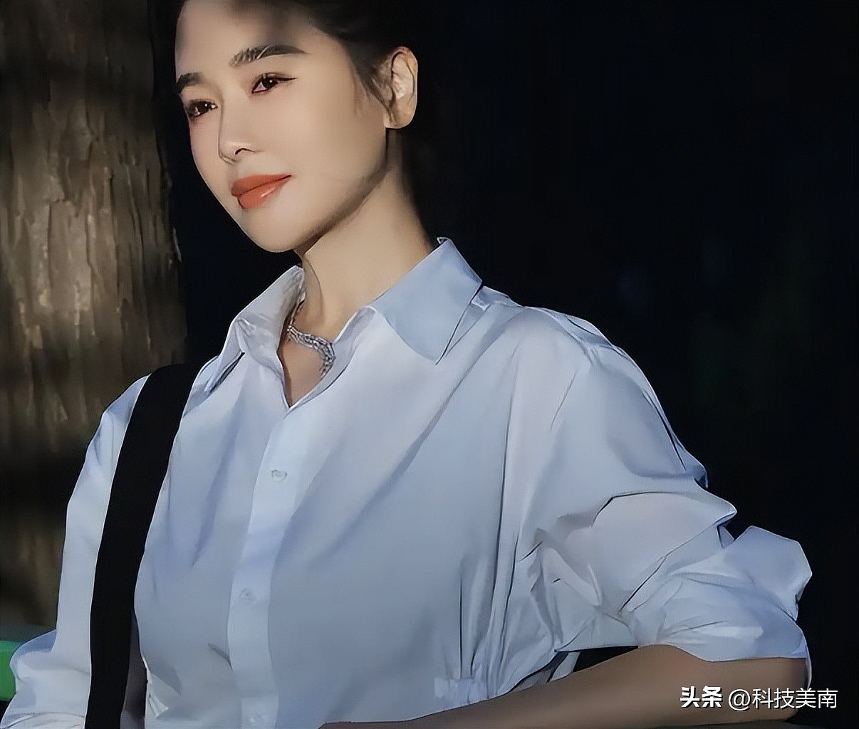 深扒左小青上位史,靠包养陪睡上位,风生水起(组图) - 18